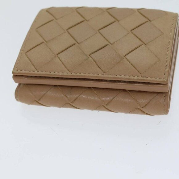 BOTTEGA VENETA INTRECCIATO Compact Wallet Leather Beige - Picture 6 of 16